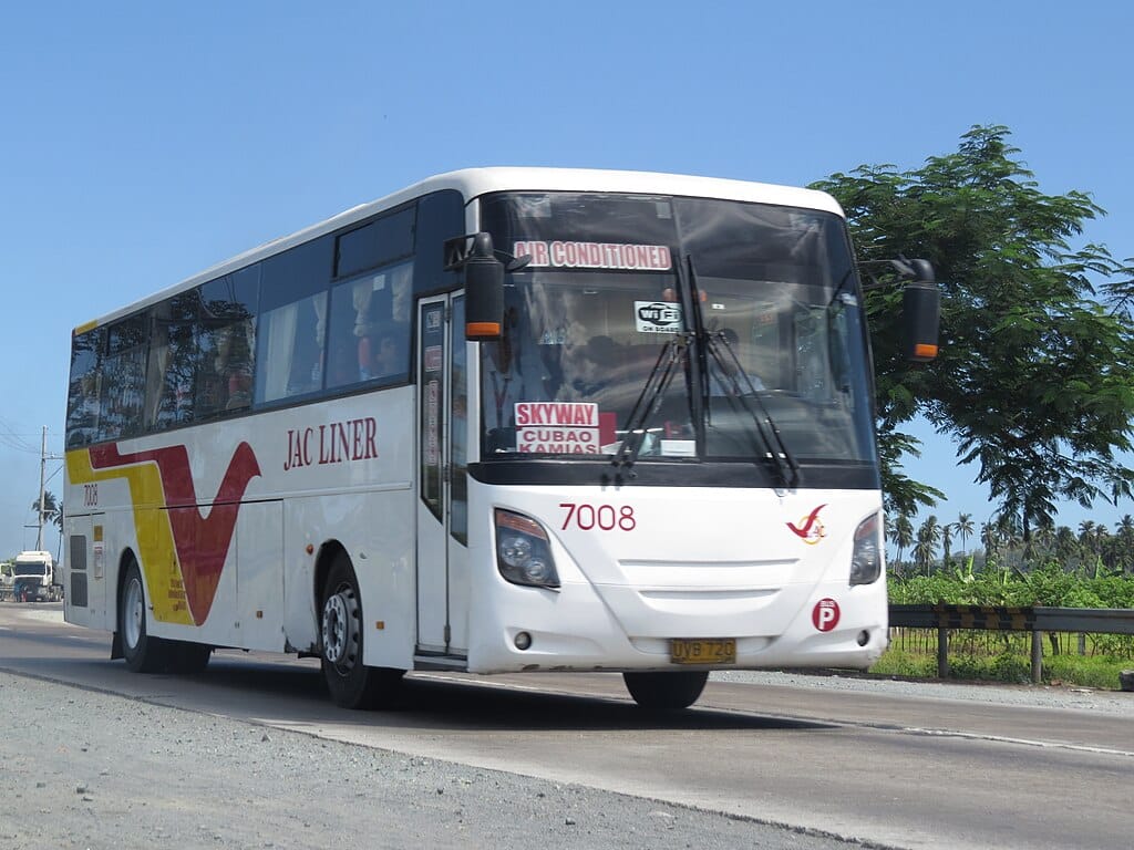 cubao to laguna by bus