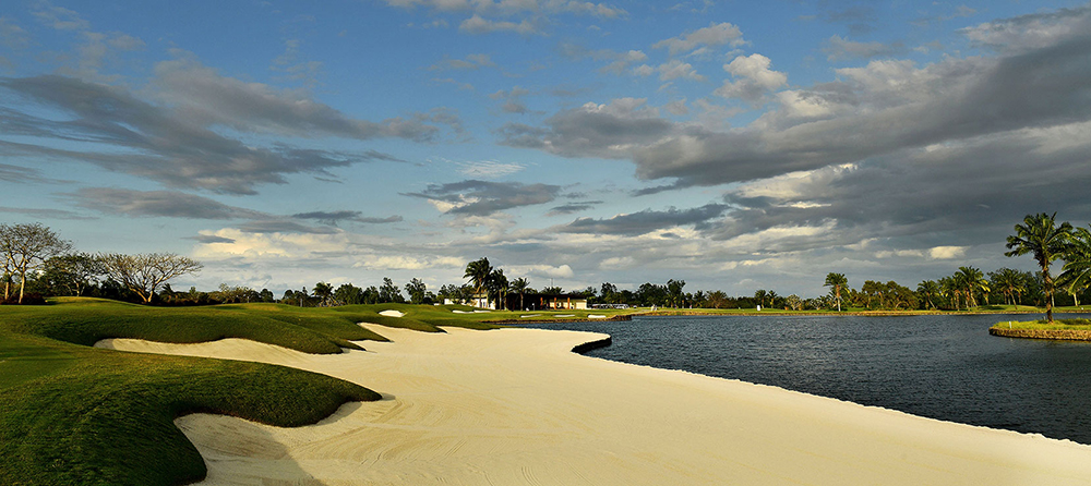 The Country Club, laguna golf